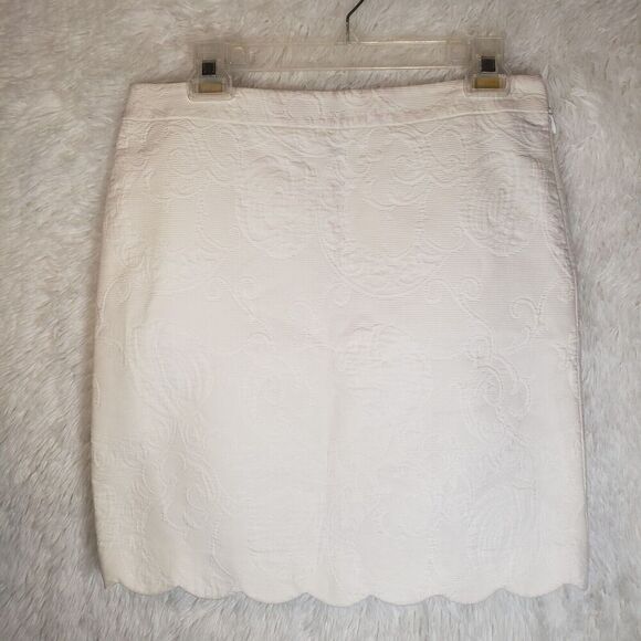 Tommy Hilfiger Dresses & Skirts - Tommy Hilfiger Women's Scalloped Pencil Skirt Size 6